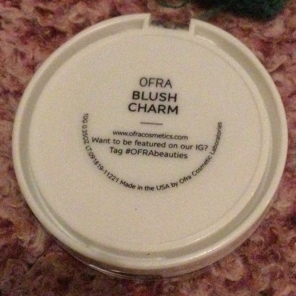 BNIB Ofra Cosmetics Blush in Charm - Picture 4 of 5